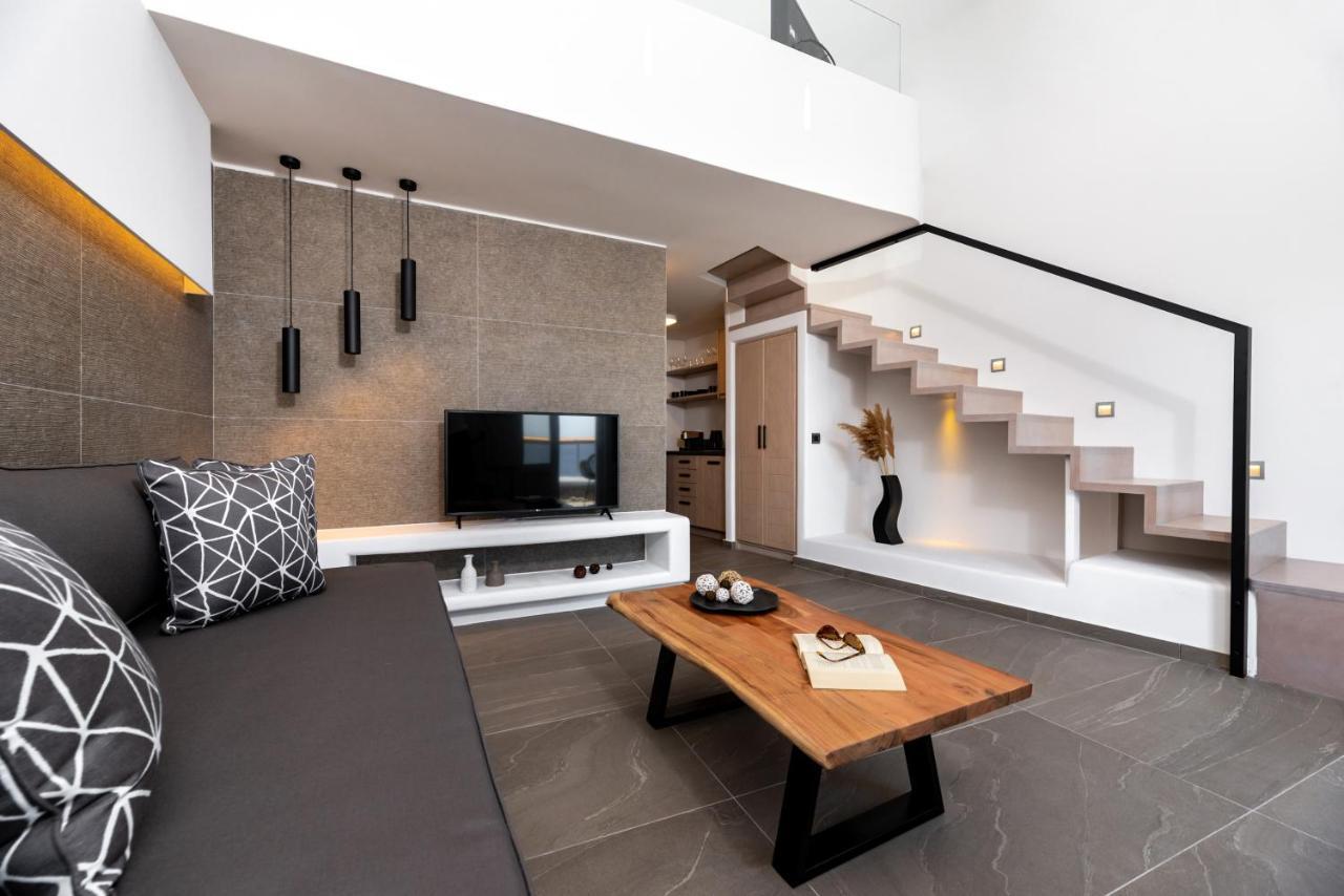 Neoma Luxury Suites Karterados  Dış mekan fotoğraf