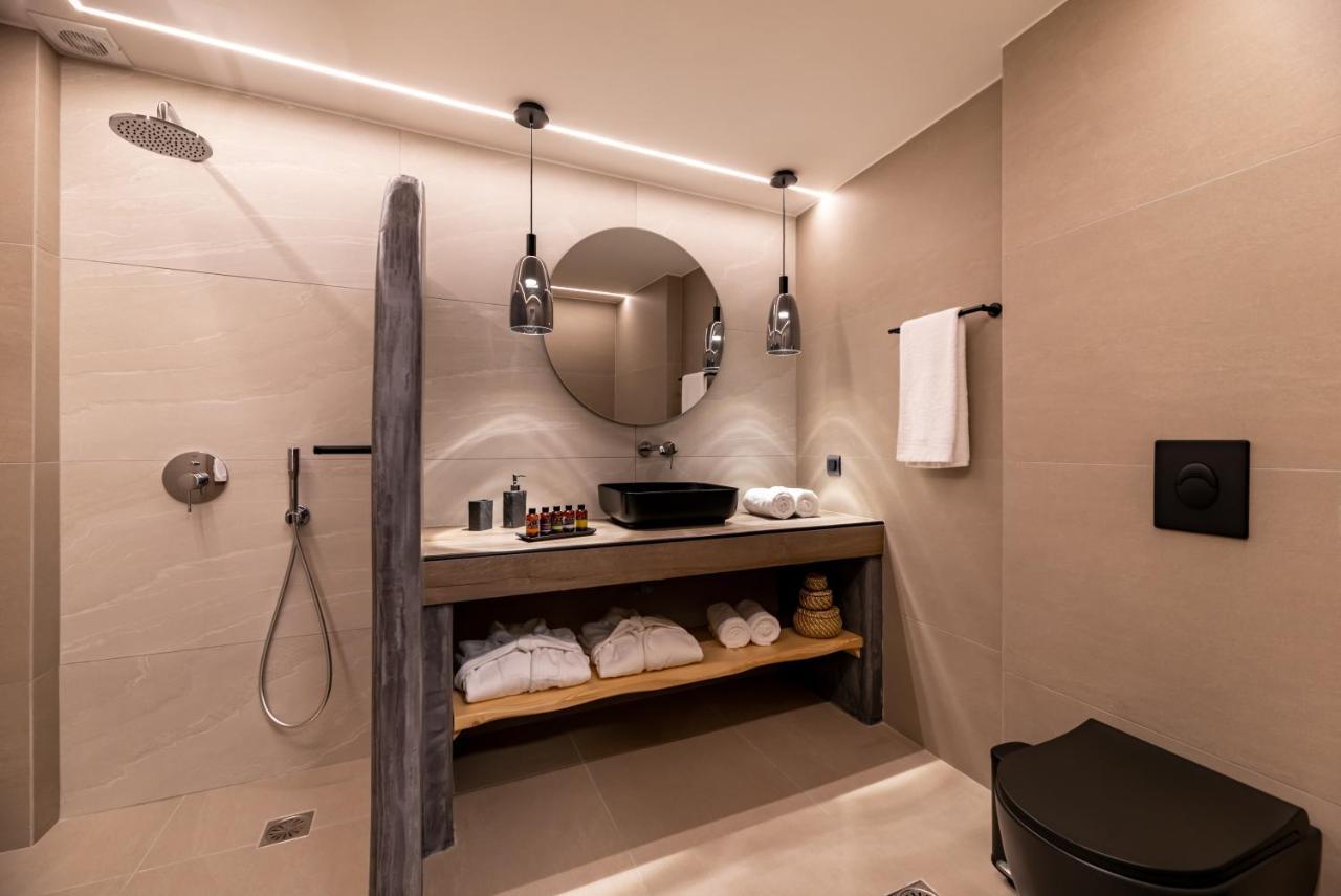 Neoma Luxury Suites Karterados  Dış mekan fotoğraf