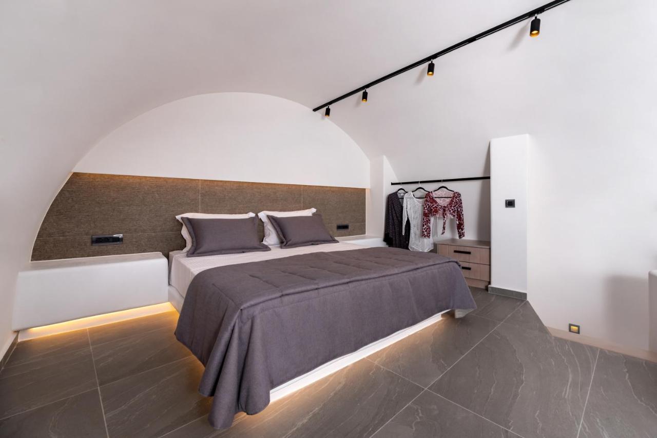 Neoma Luxury Suites Karterados  Dış mekan fotoğraf
