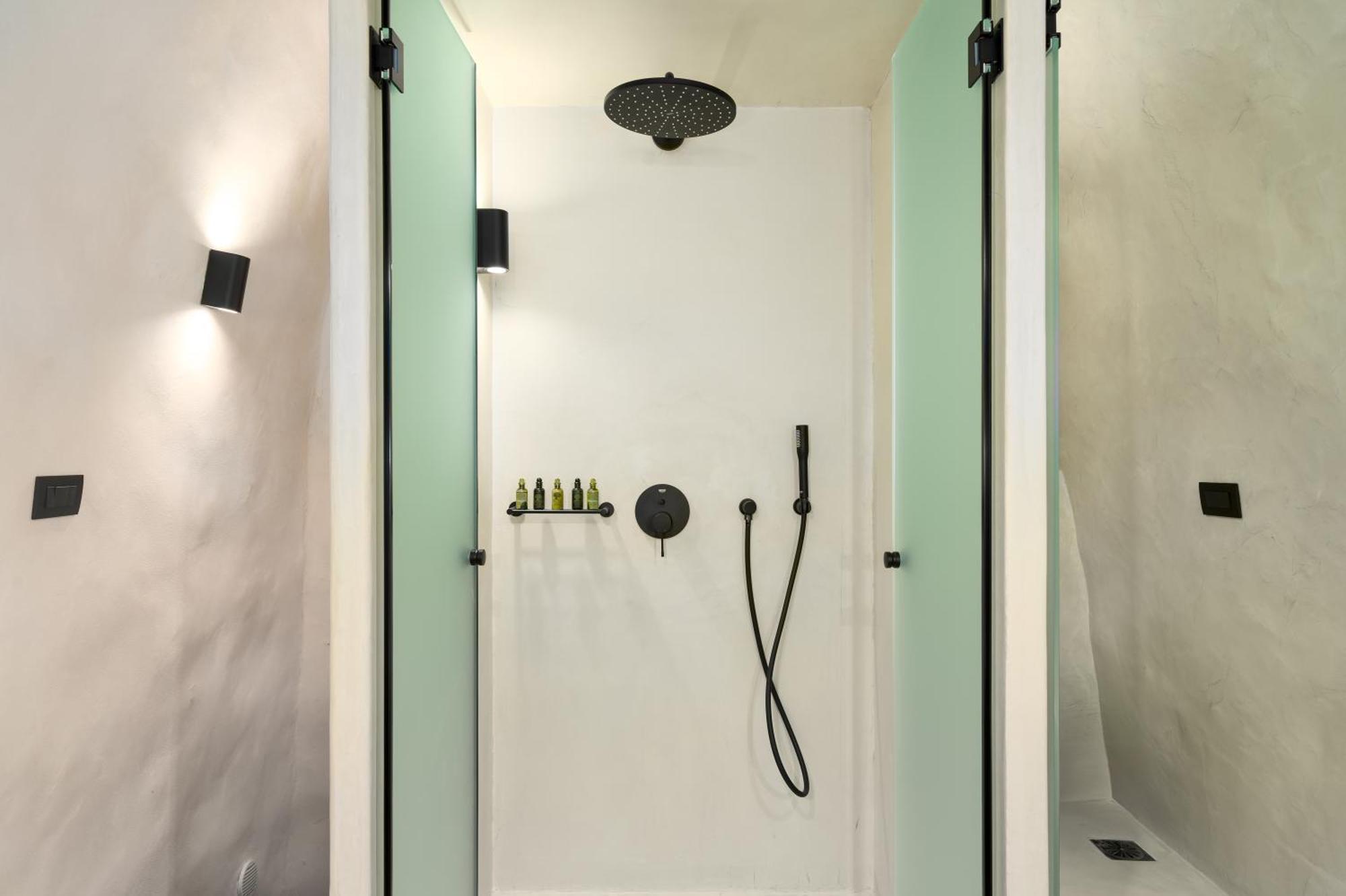 Neoma Luxury Suites Karterados  Dış mekan fotoğraf
